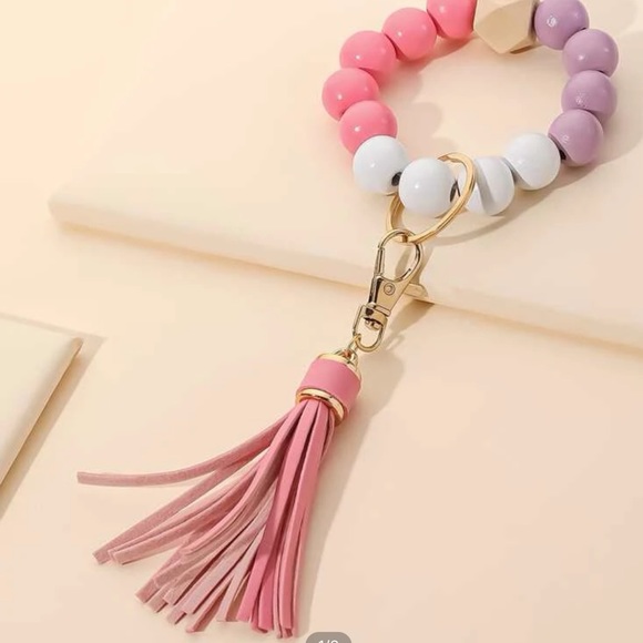 Accessories - Beaded keychain with tassel